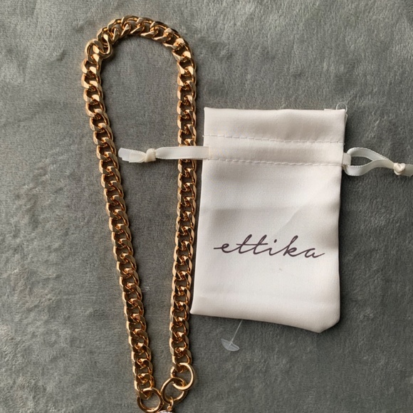 18K gold ETTIKA Chain Necklace - Picture 2 of 4